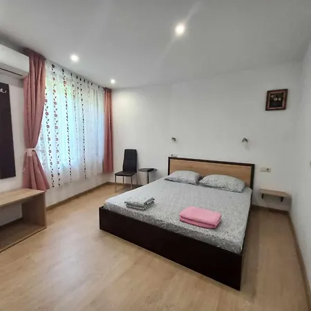 за гости калина 3* Yambol