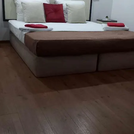 за гости калина 3* Yambol